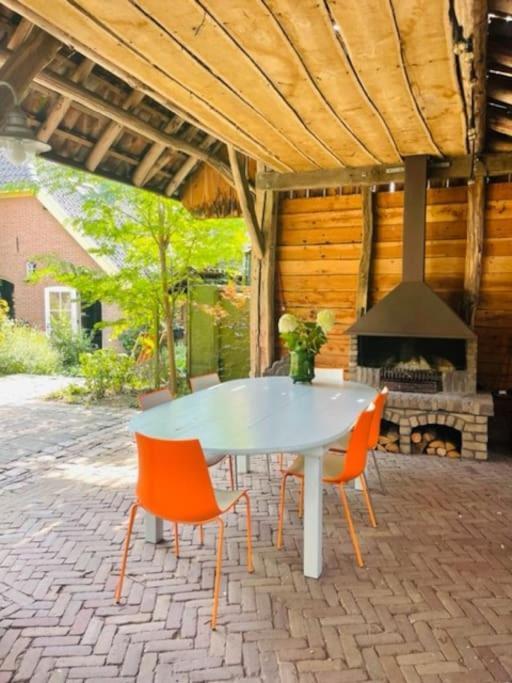 Heerlijke Boerderij Bij Veluwezoom In Het Oude Дирен Екстериор снимка