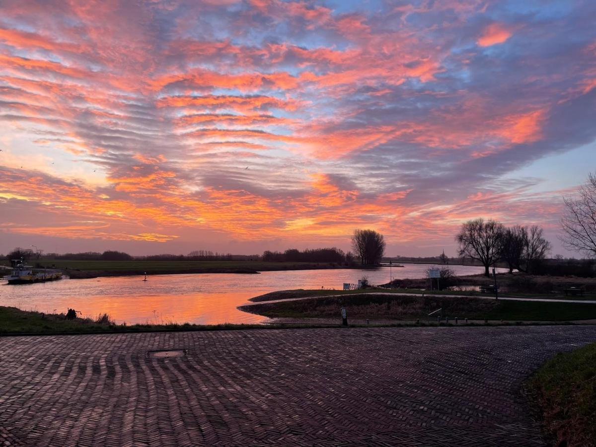 Heerlijke Boerderij Bij Veluwezoom In Het Oude Дирен Екстериор снимка